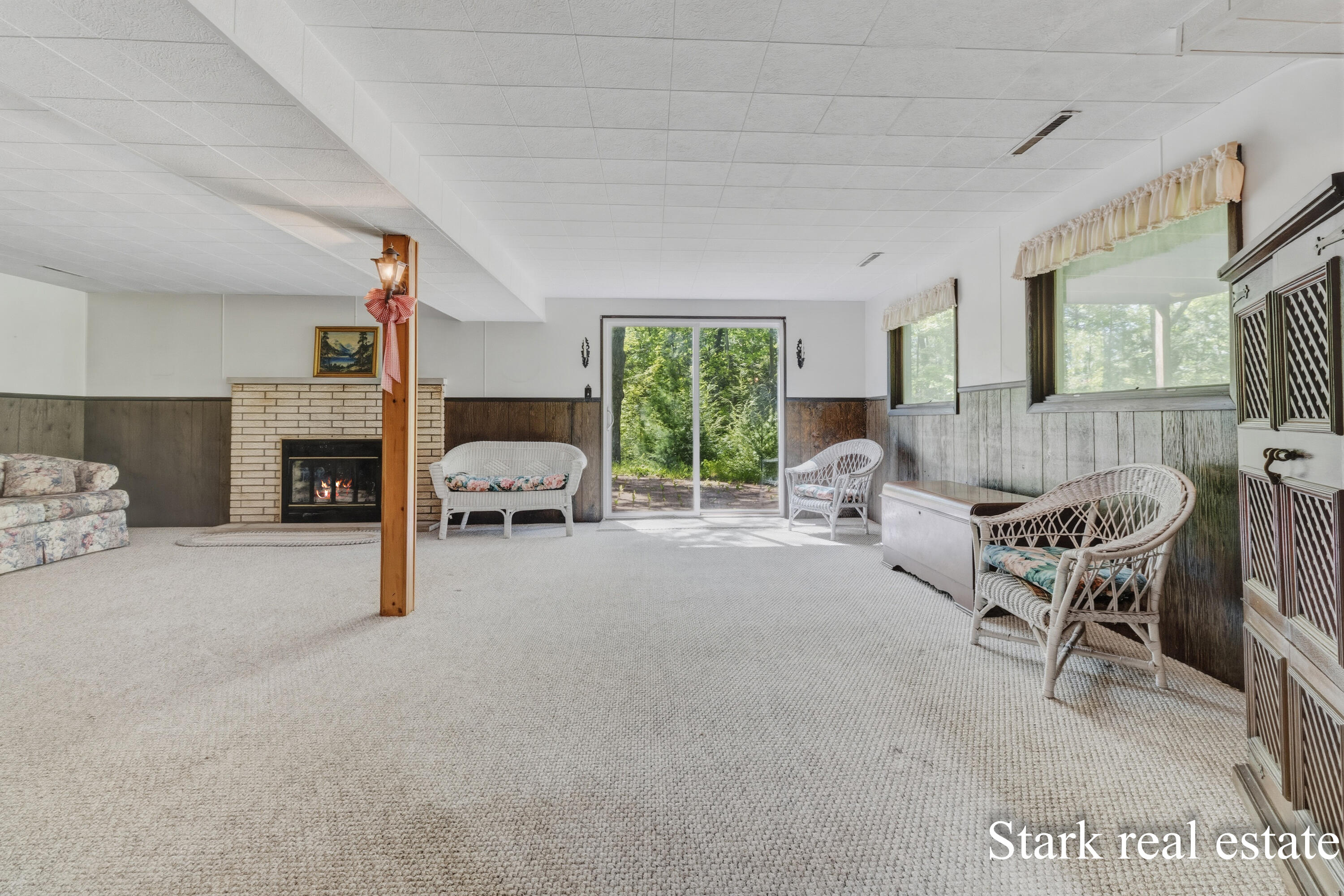 2816 E Mount Garfield Road Muskegon MI 49444