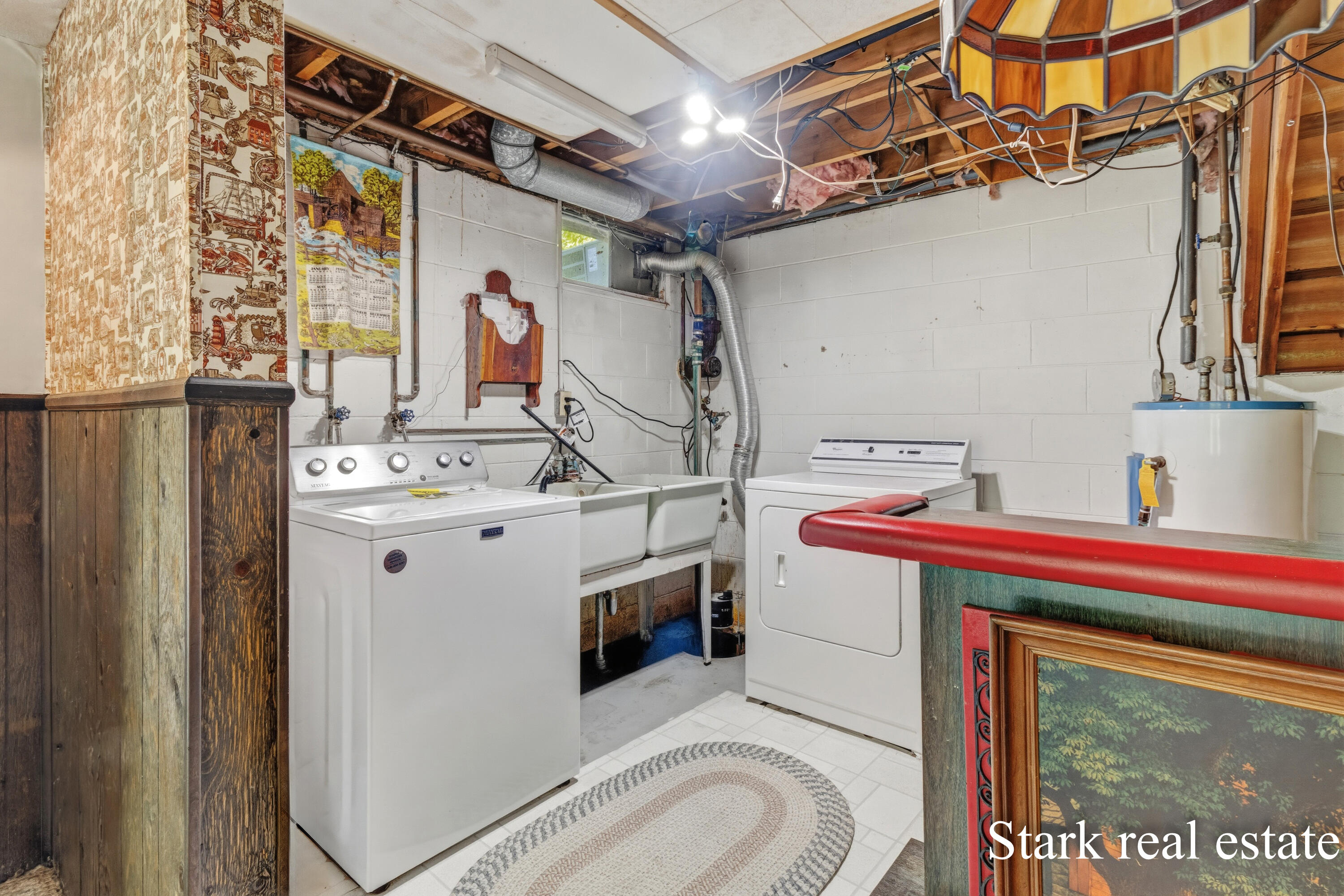 2816 E Mount Garfield Road Muskegon MI 49444