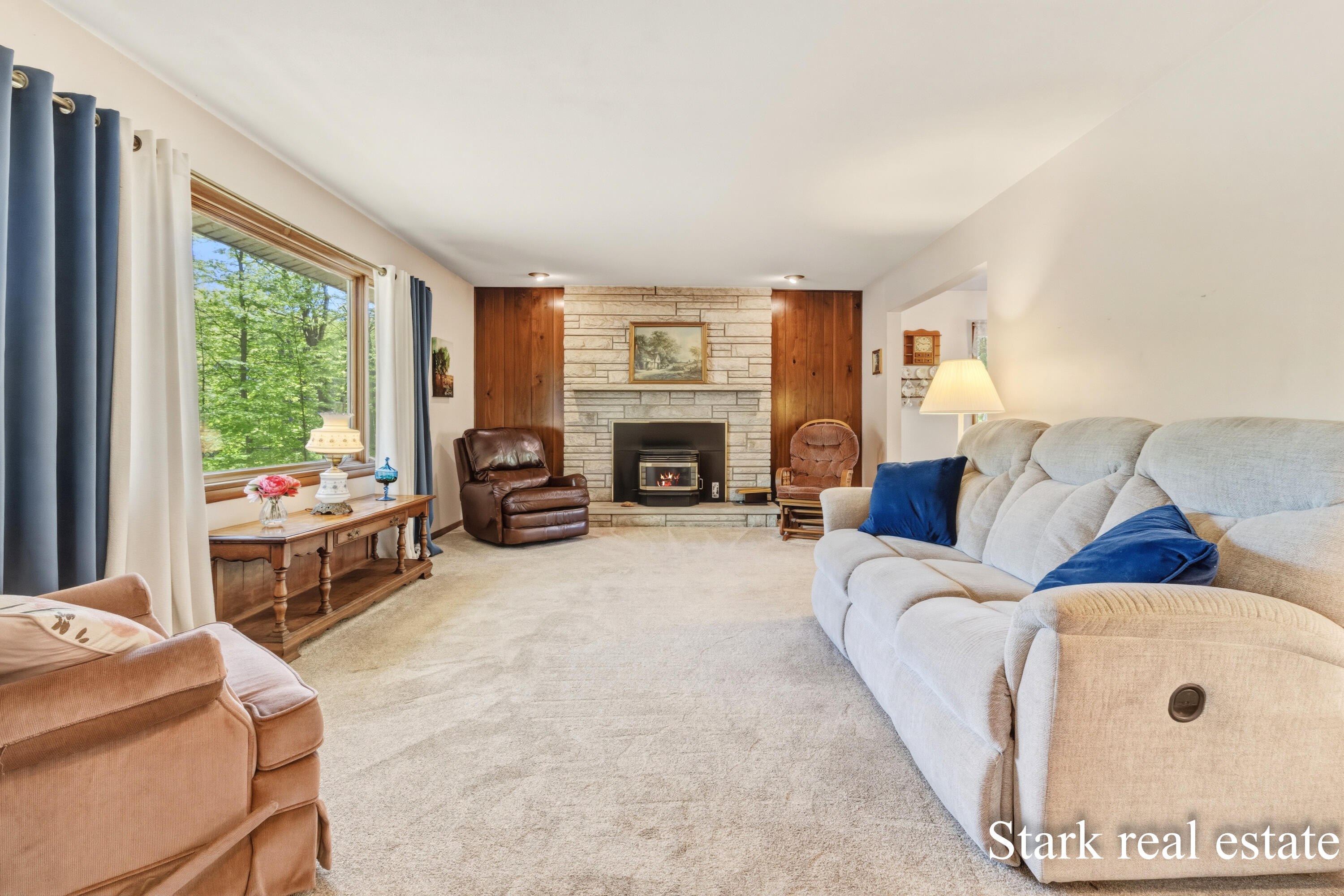 2816 E Mount Garfield Road Muskegon MI 49444