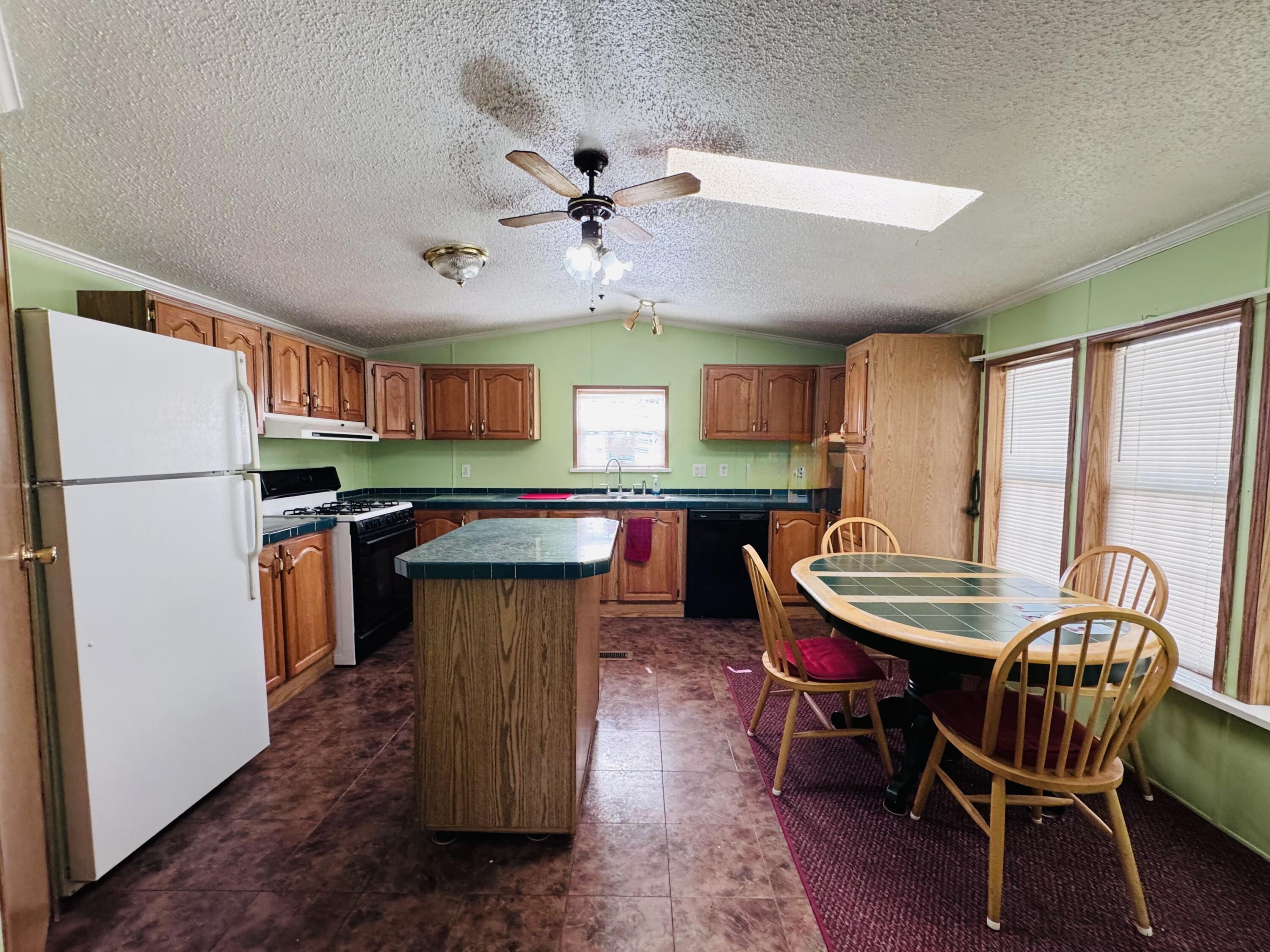 2330 E Main Street Niles MI 49120