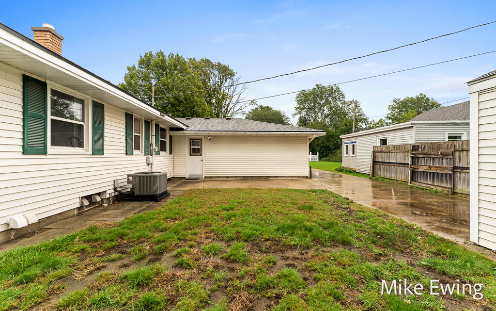 360 W 32nd Street Holland MI 49423
