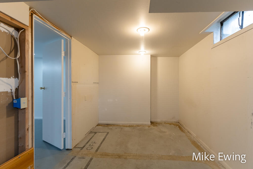 360 W 32nd Street Holland MI 49423