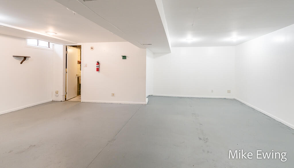 360 W 32nd Street Holland MI 49423