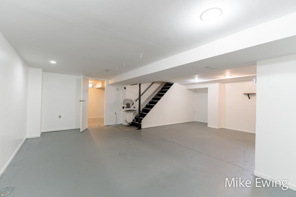 360 W 32nd Street Holland MI 49423