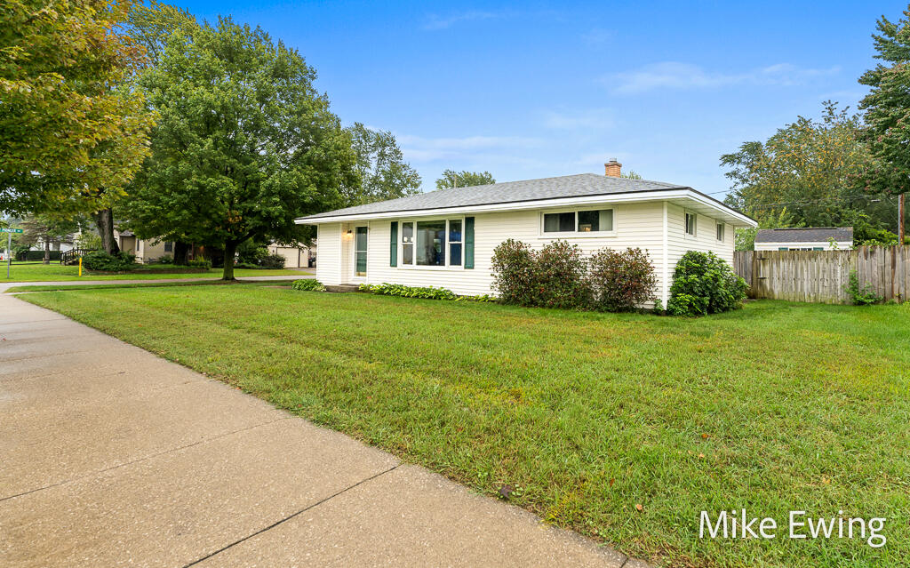 360 W 32nd Street Holland MI 49423