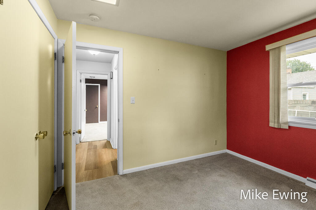360 W 32nd Street Holland MI 49423