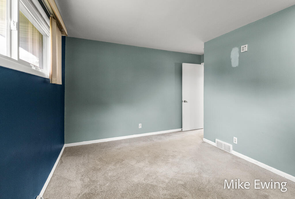 360 W 32nd Street Holland MI 49423