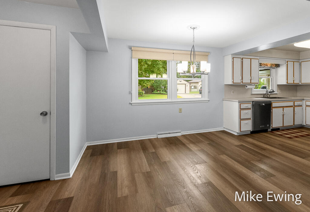 360 W 32nd Street Holland MI 49423