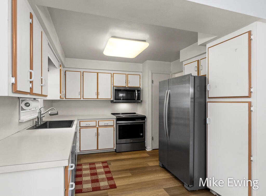 360 W 32nd Street Holland MI 49423