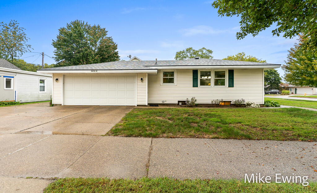 360 W 32nd Street Holland MI 49423