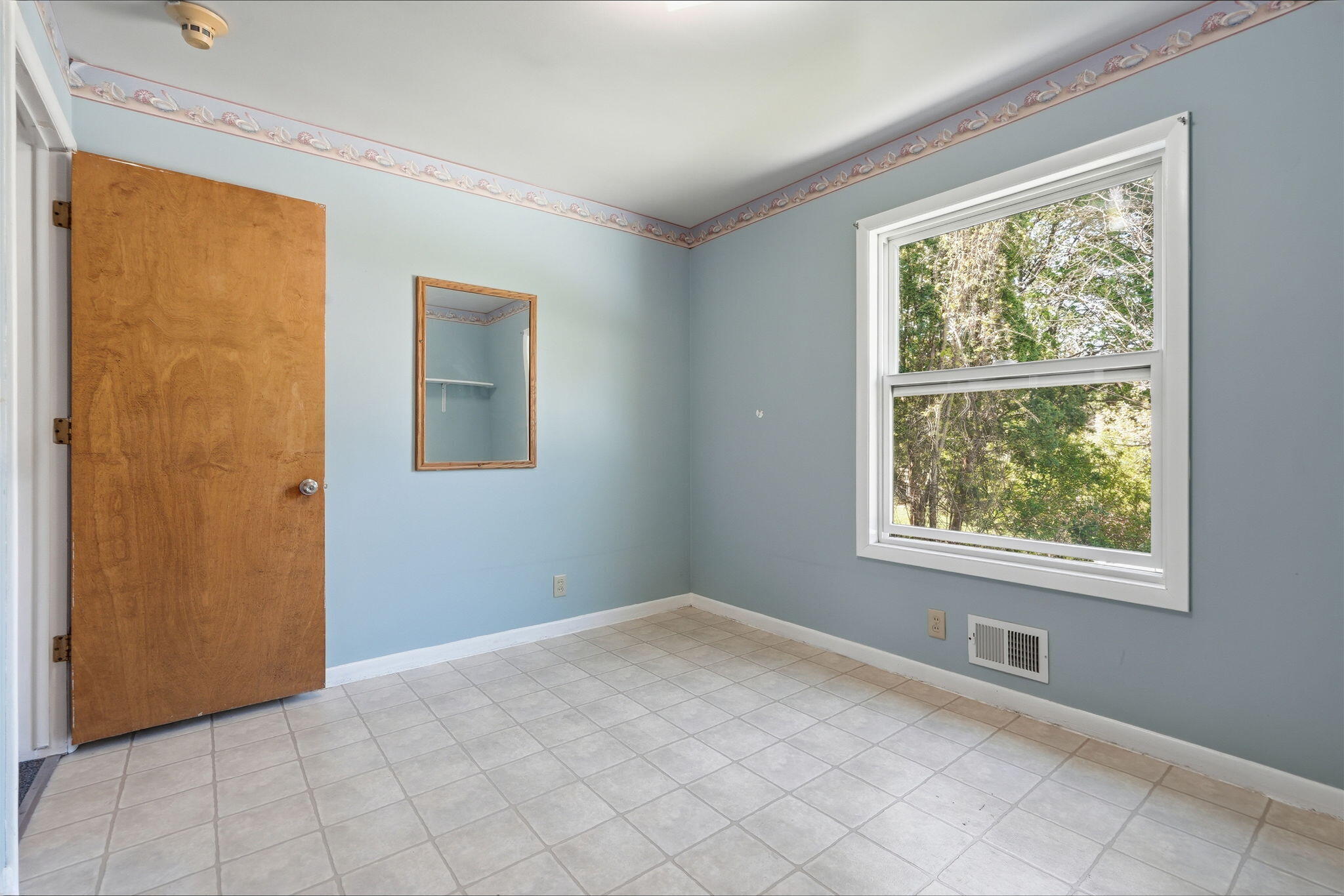 2143 Osceola Drive SE Grand Rapids MI 49506