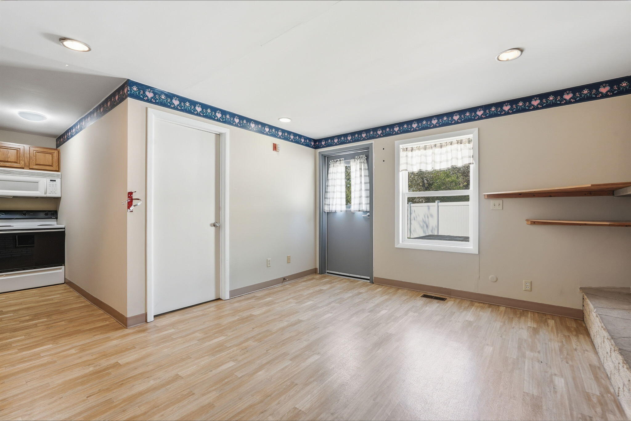 2143 Osceola Drive SE Grand Rapids MI 49506