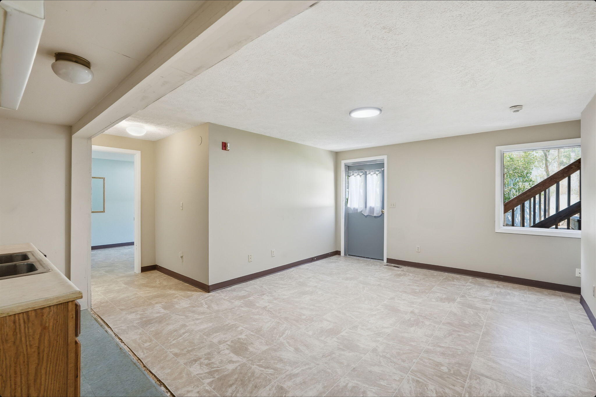 2143 Osceola Drive SE Grand Rapids MI 49506