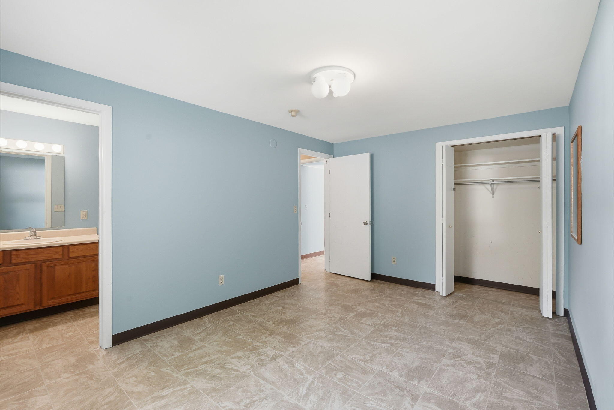 2143 Osceola Drive SE Grand Rapids MI 49506