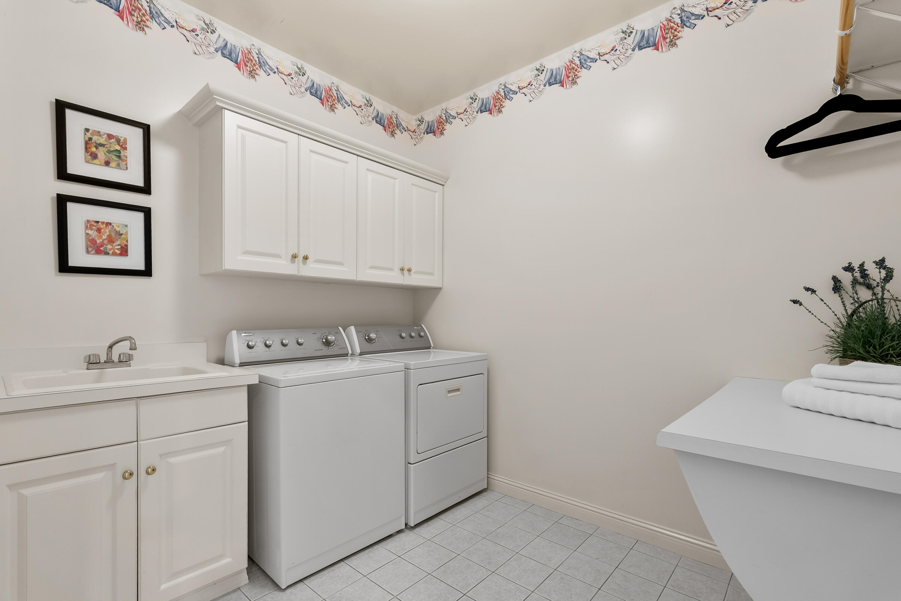 6815 Oleander Lane Portage MI 49024