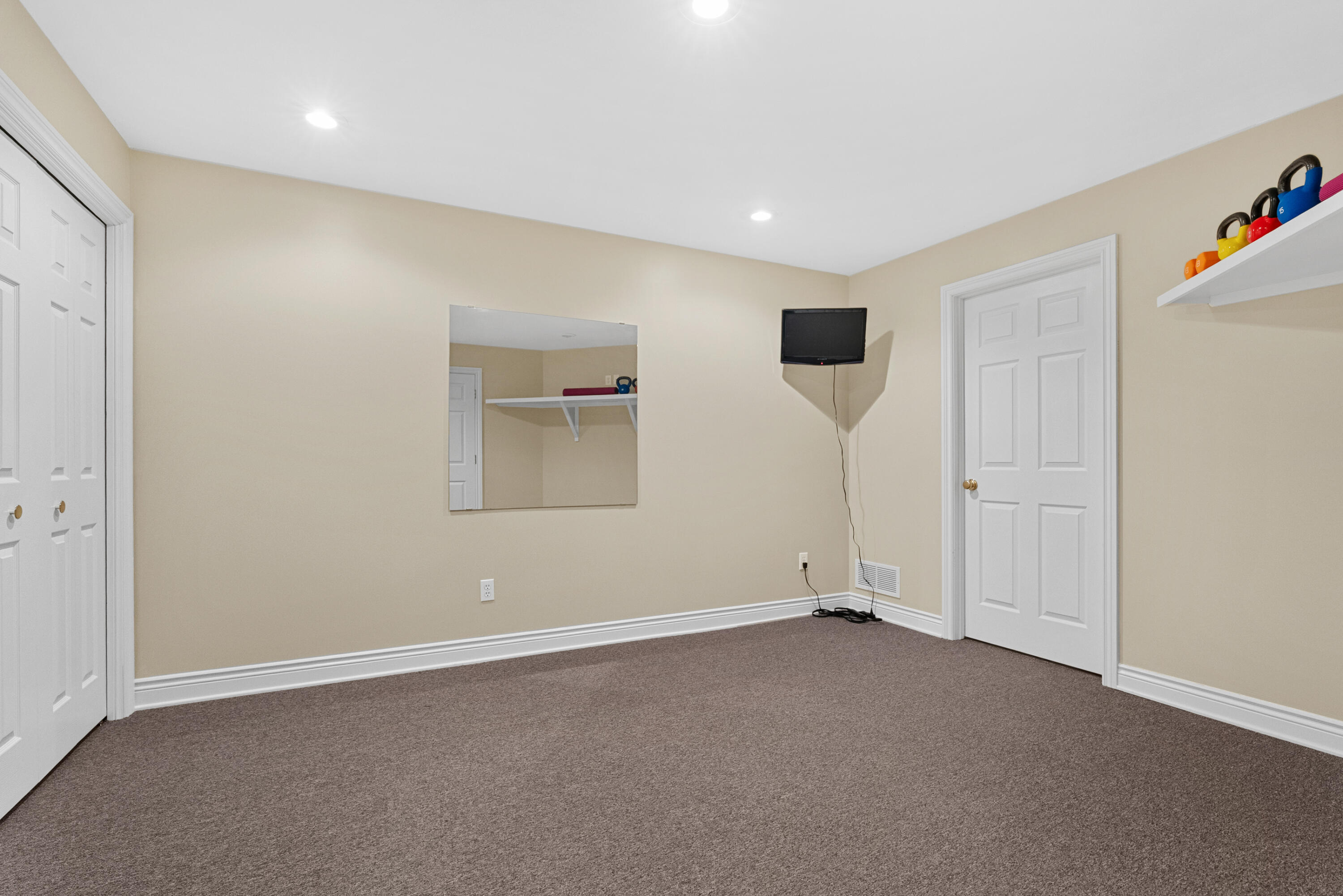 6815 Oleander Lane Portage MI 49024