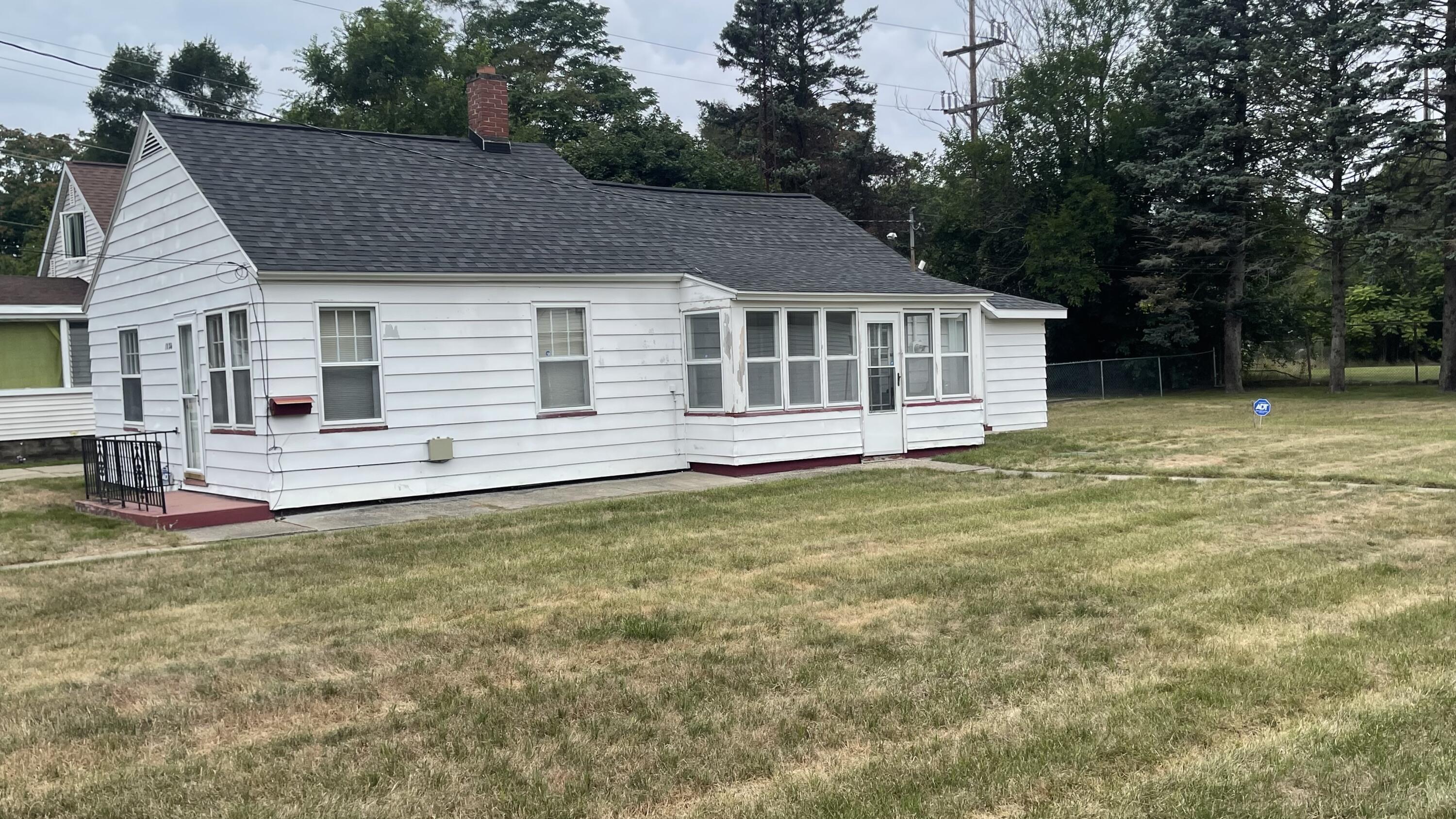1024 Amity Avenue Muskegon MI 49442
