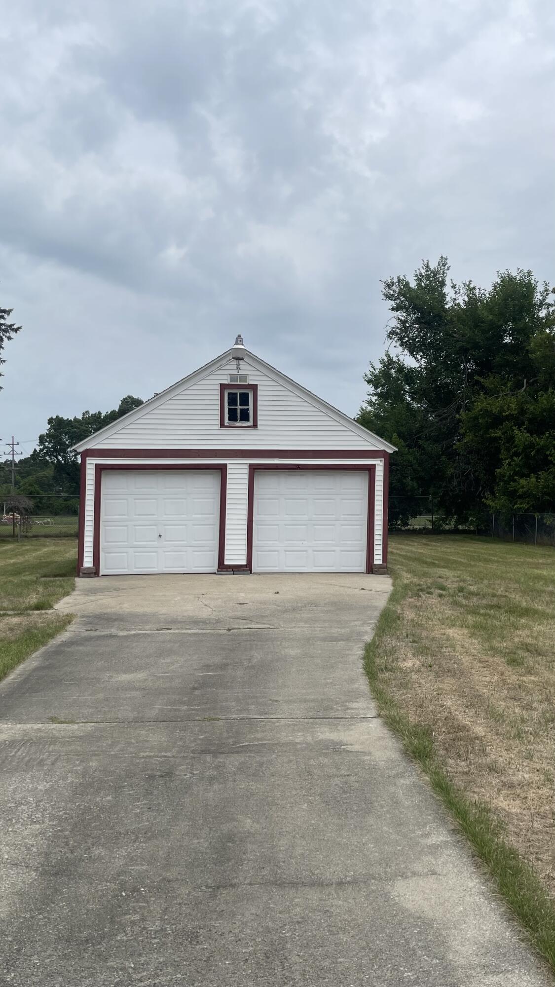 1024 Amity Avenue Muskegon MI 49442