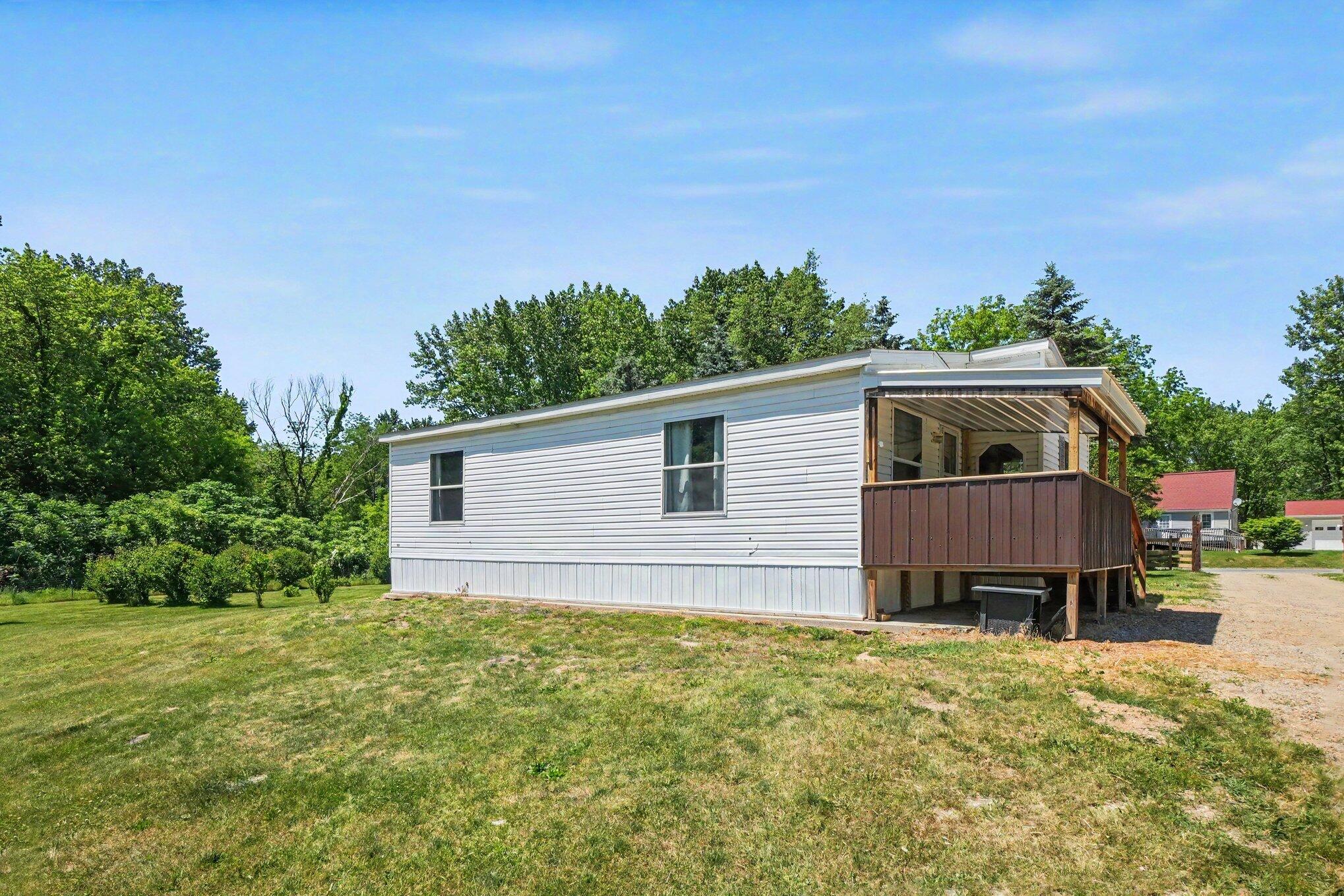 68699 38th Avenue Covert MI 49043