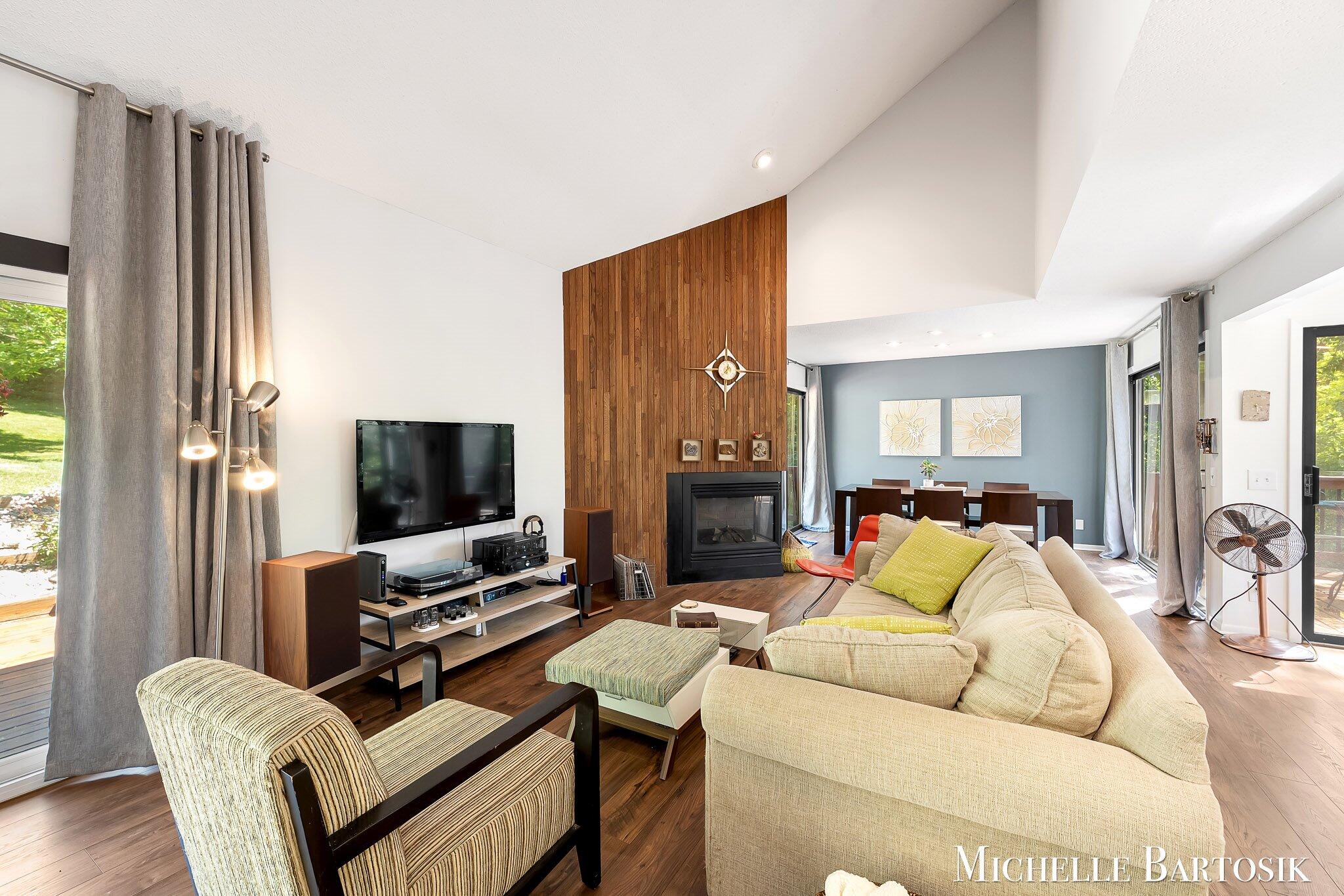 3301 Midland Drive SE Grand Rapids MI 49546