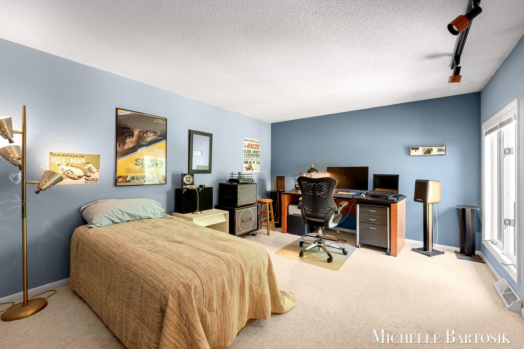 3301 Midland Drive SE Grand Rapids MI 49546