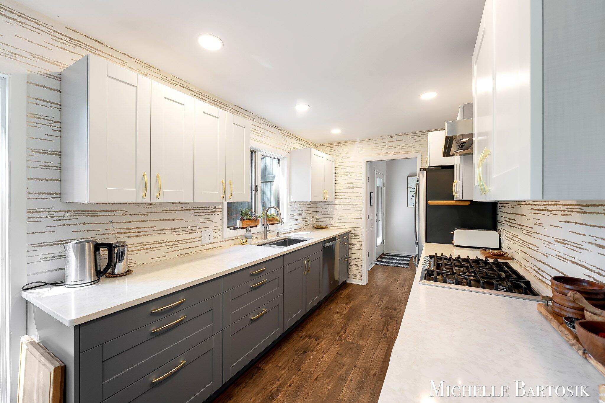 3301 Midland Drive SE Grand Rapids MI 49546
