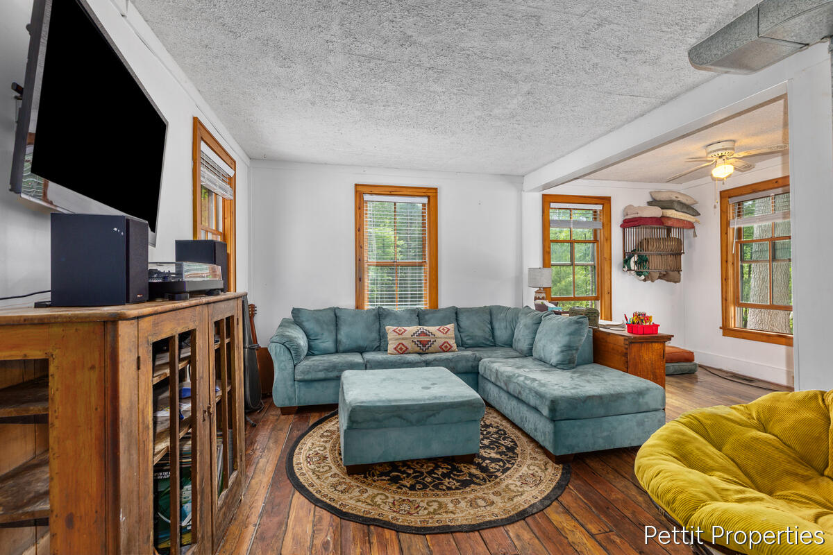 1857 Simonelli Road Muskegon MI 49445