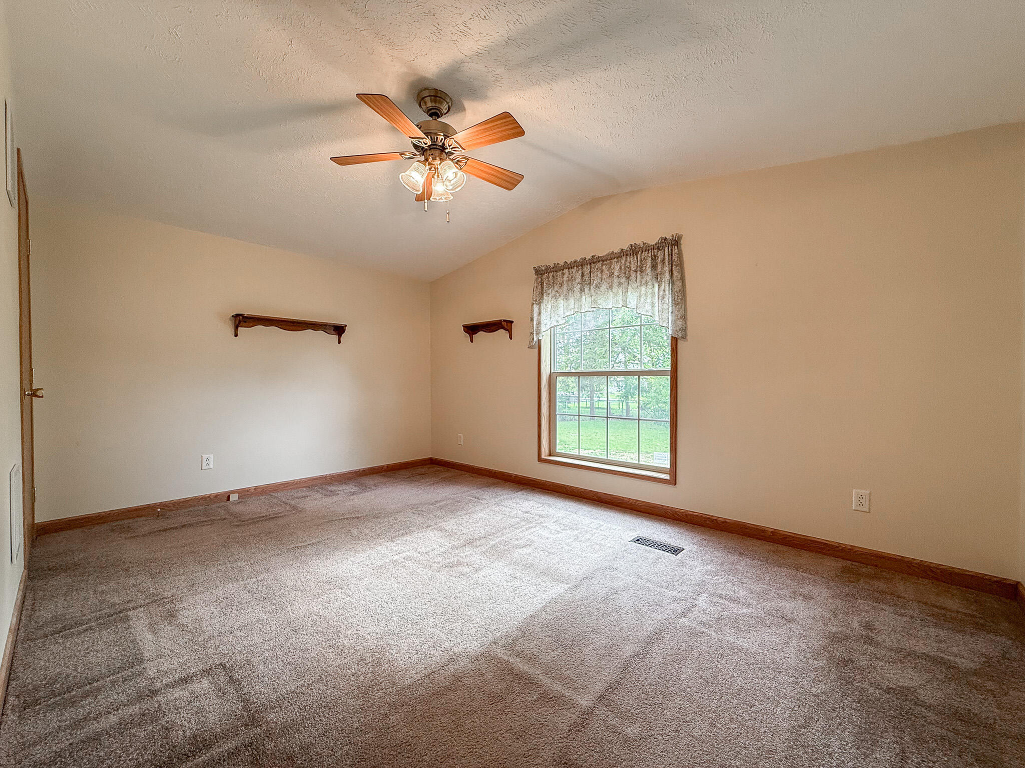 24599 Linden Street Dowagiac MI 49047