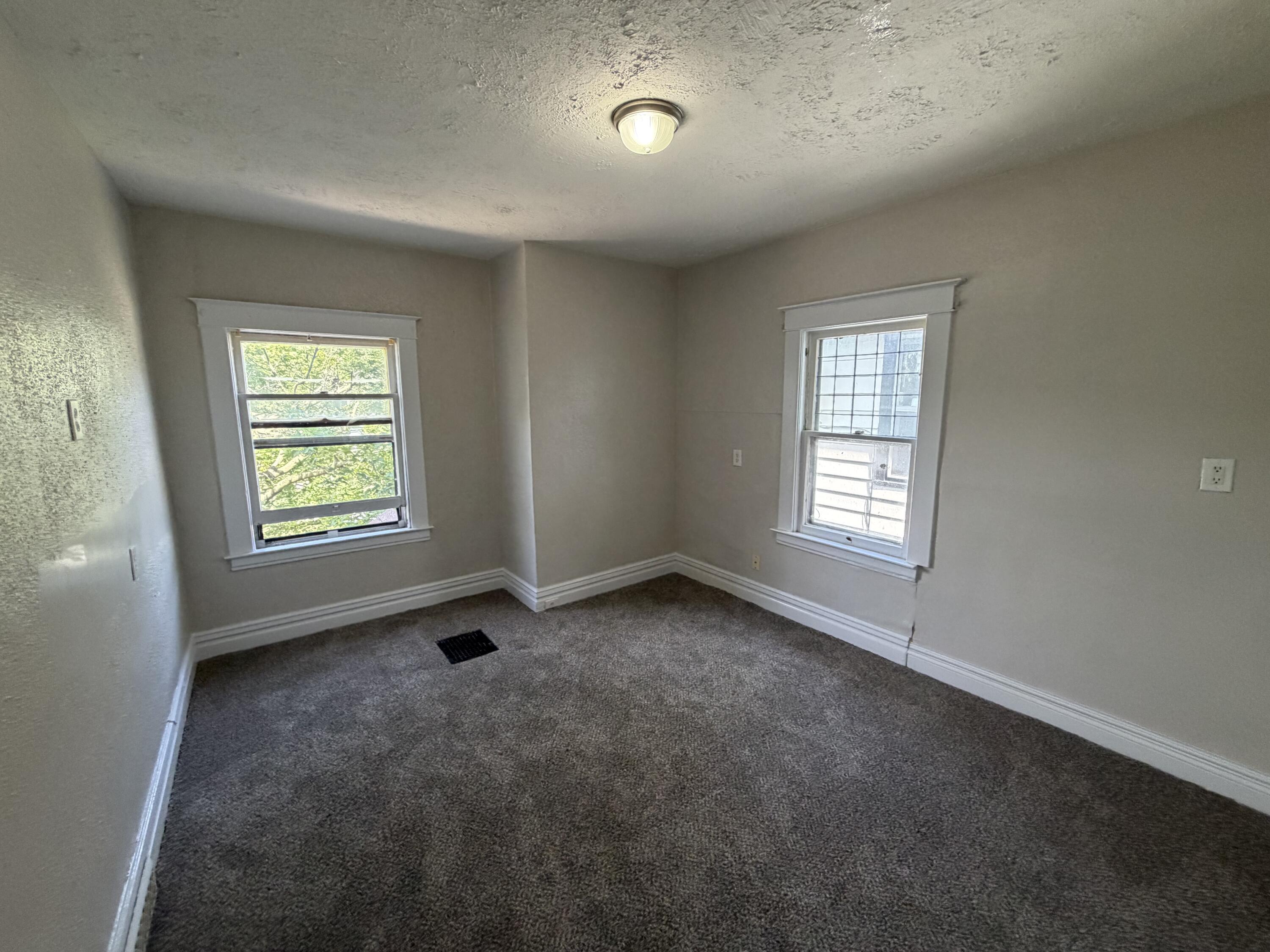 613 Pearl Street Kalamazoo MI 49007