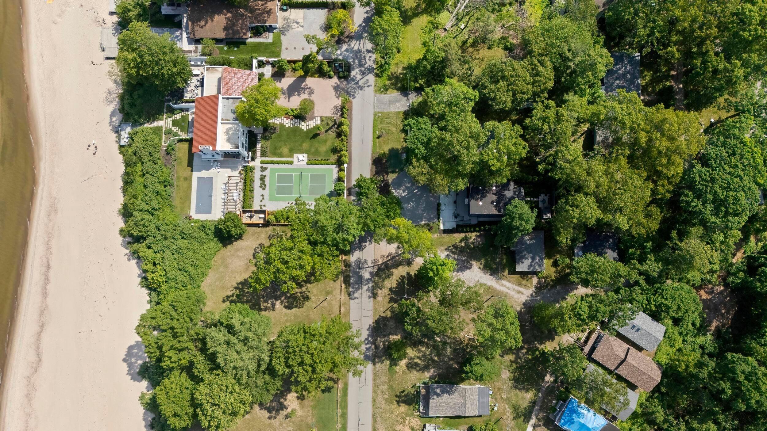 10894 Basswood Drive New Buffalo MI 49117