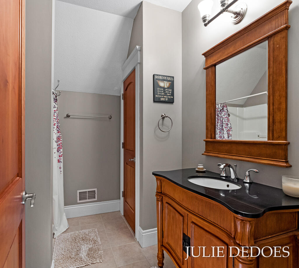 10543 Lakeshore Drive West Olive MI 49460