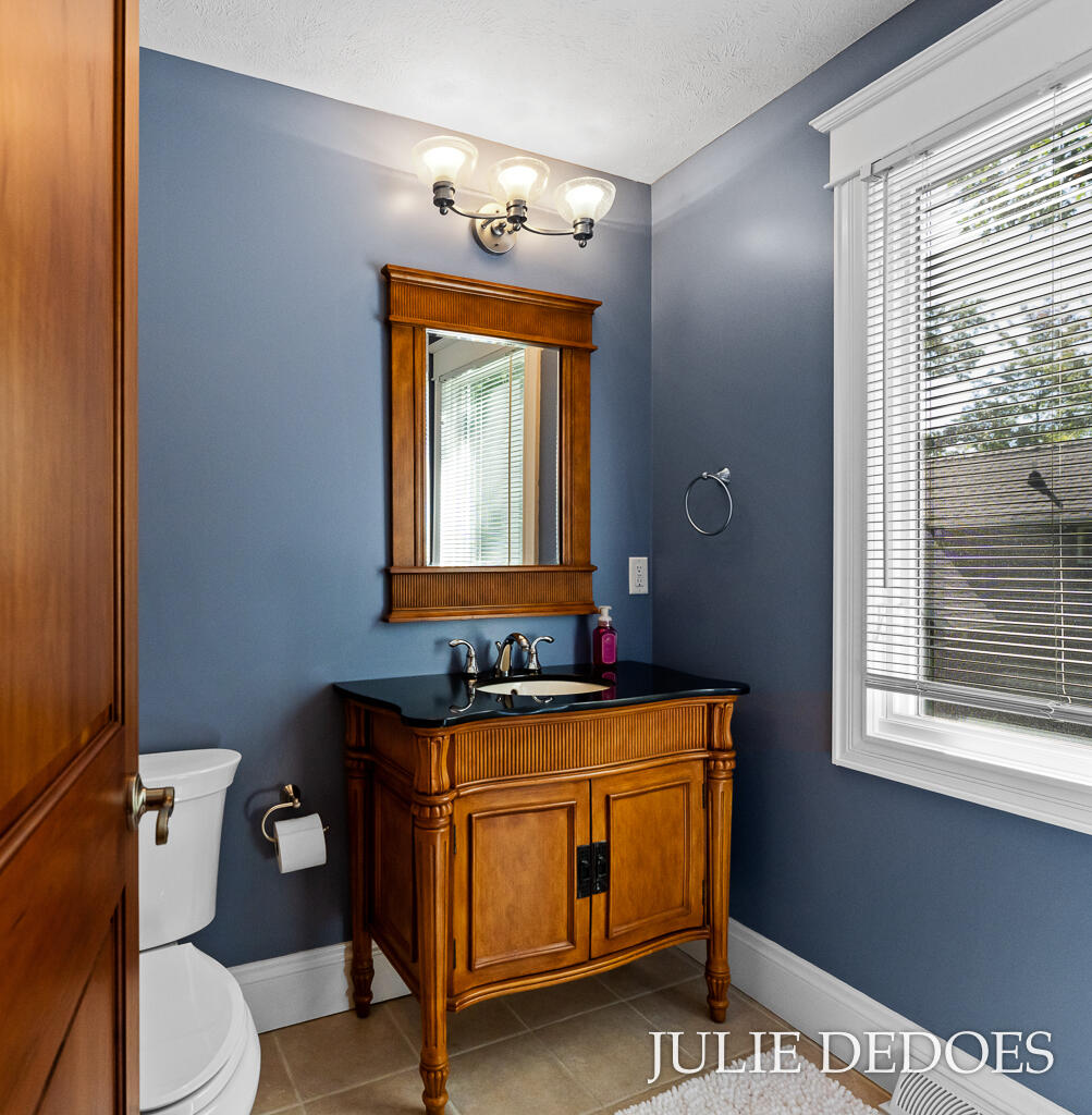 10543 Lakeshore Drive West Olive MI 49460