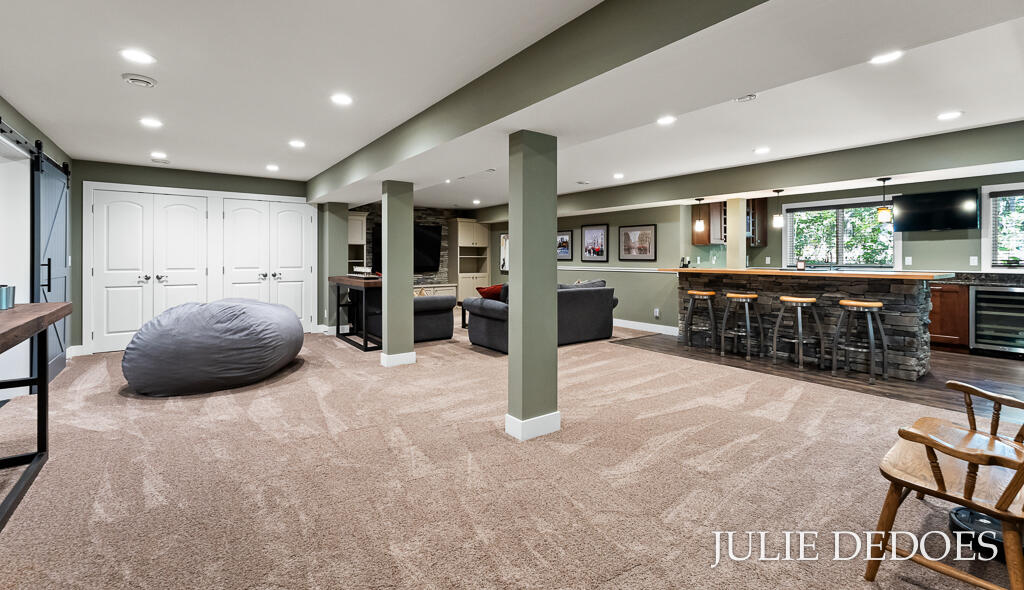 10543 Lakeshore Drive West Olive MI 49460