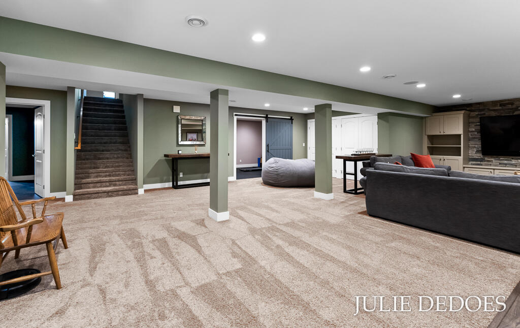 10543 Lakeshore Drive West Olive MI 49460