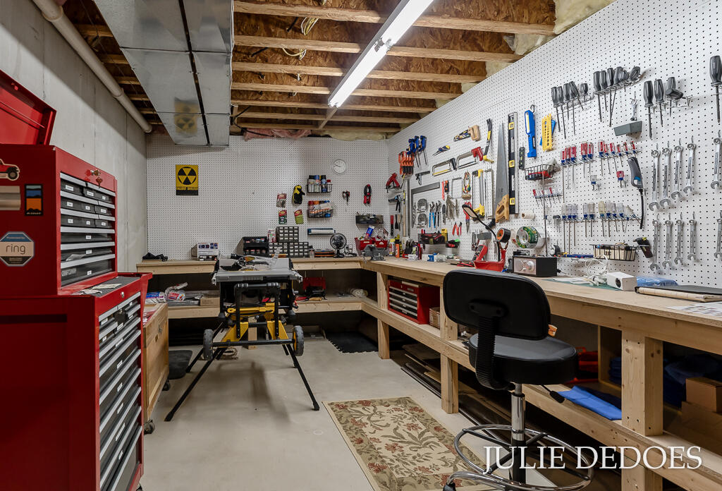 10543 Lakeshore Drive West Olive MI 49460