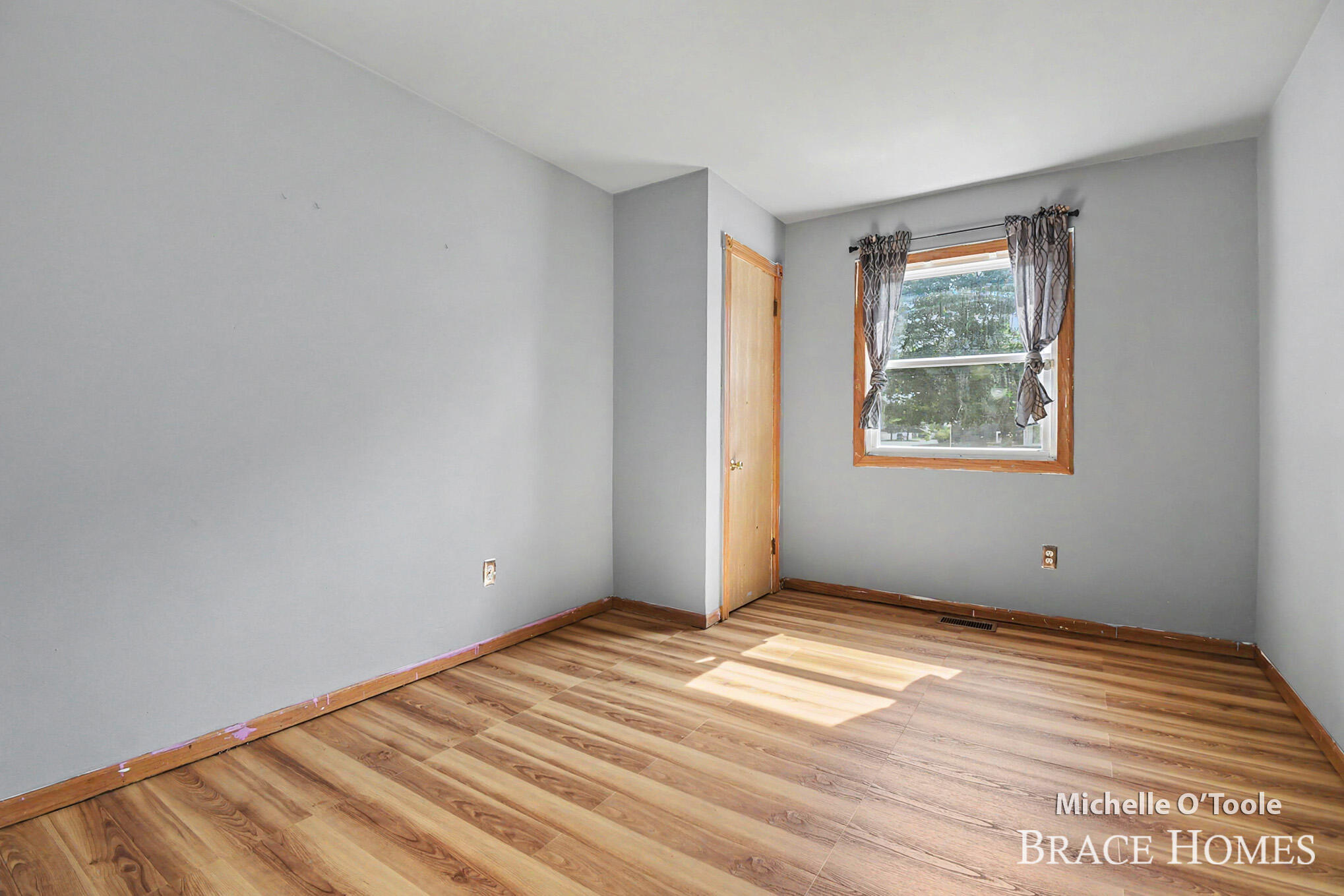 5409 Madison Avenue SE Grand Rapids MI 49548