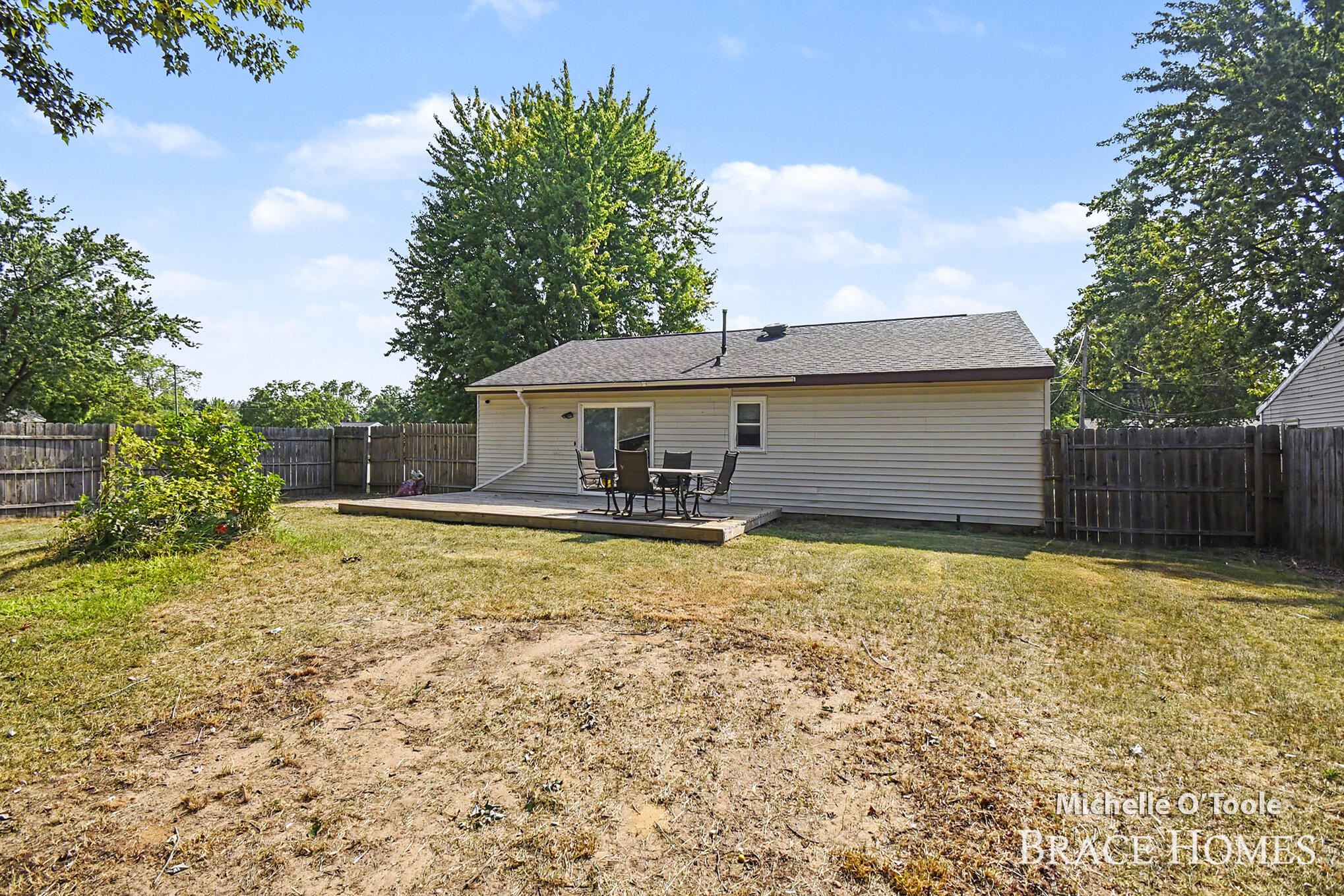 5409 Madison Avenue SE Grand Rapids MI 49548
