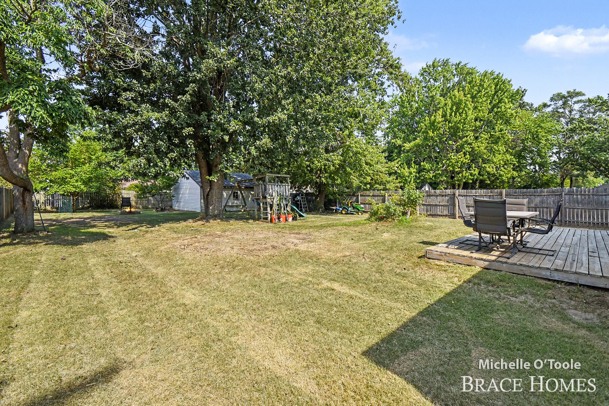 5409 Madison Avenue SE Grand Rapids MI 49548