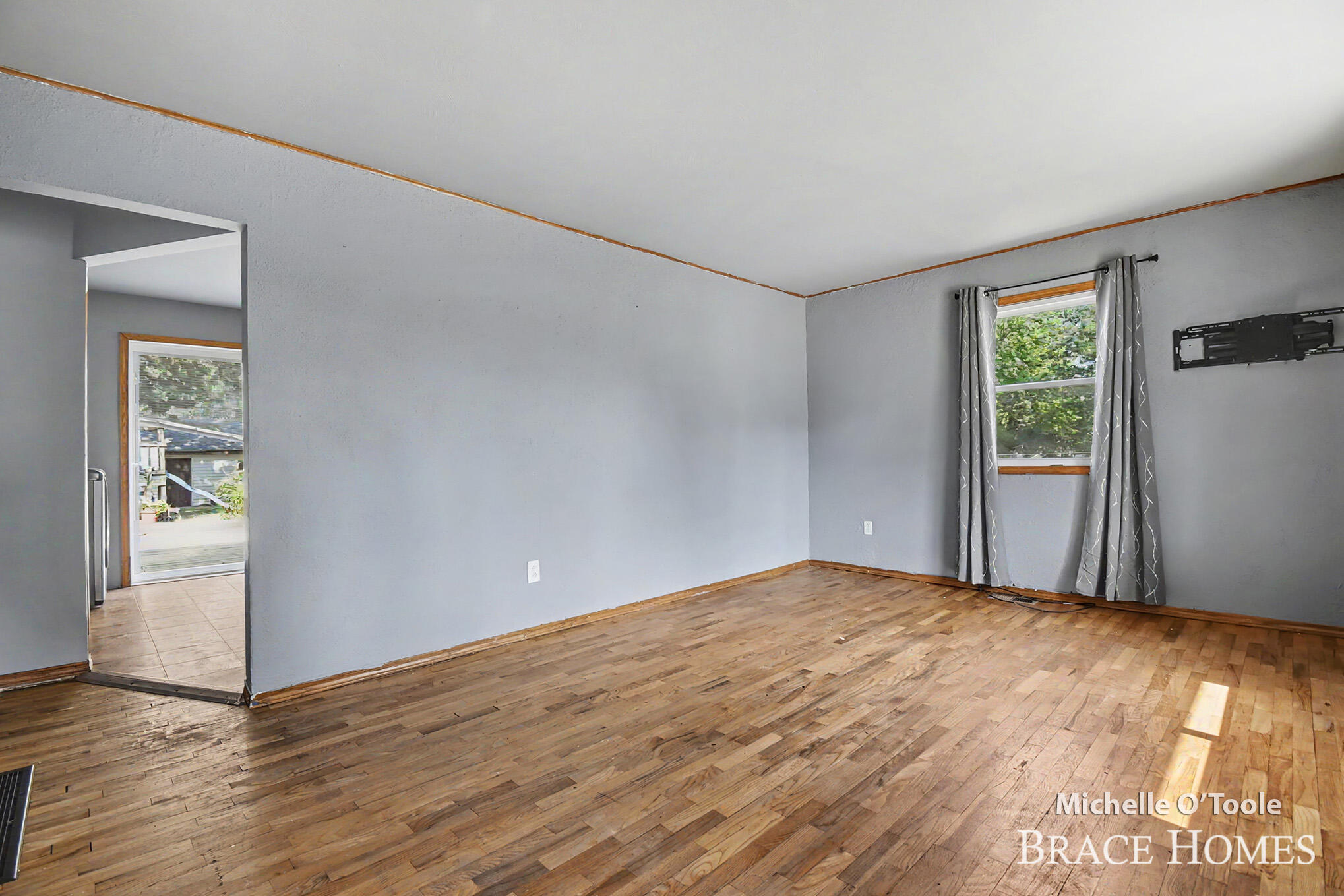 5409 Madison Avenue SE Grand Rapids MI 49548