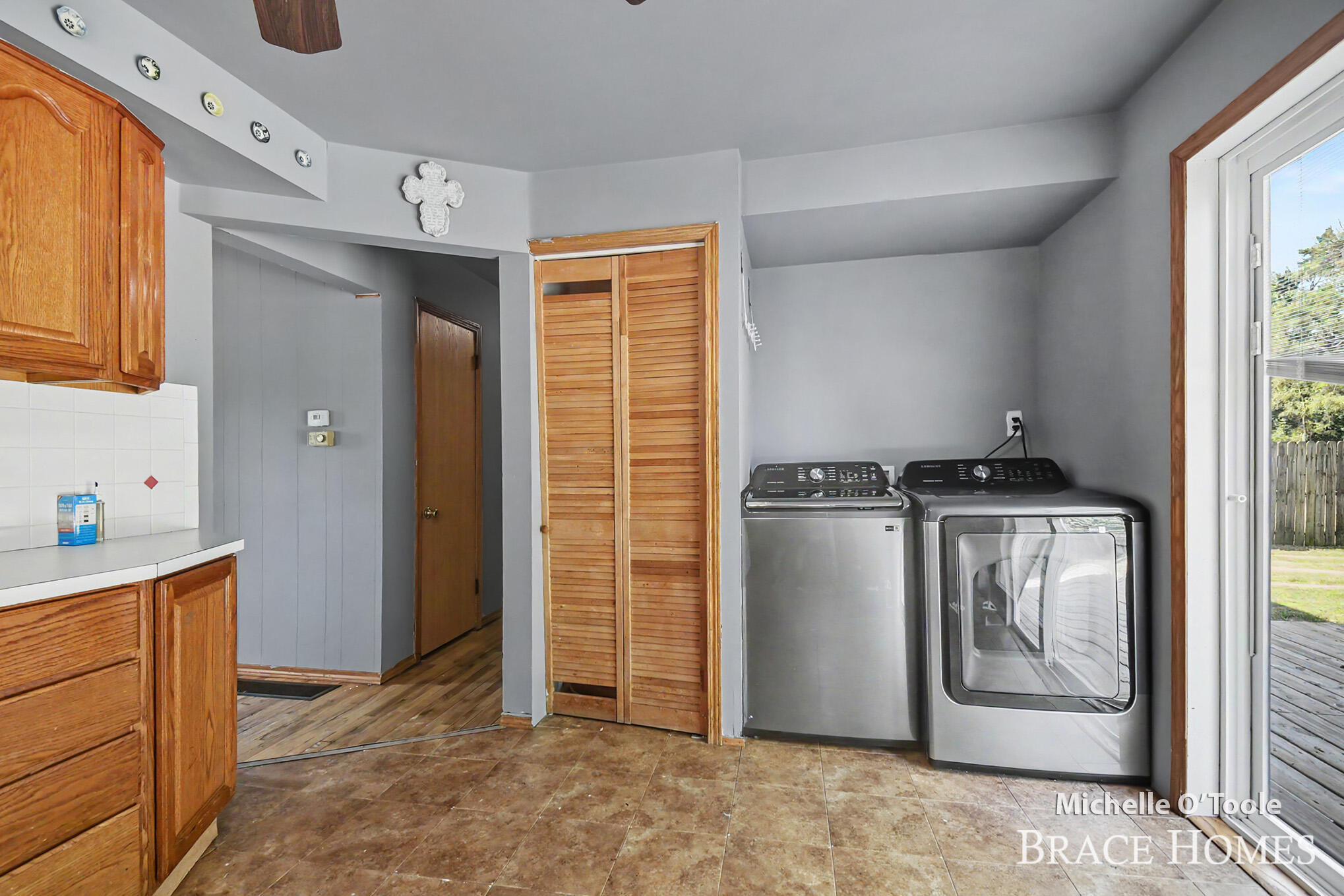 5409 Madison Avenue SE Grand Rapids MI 49548