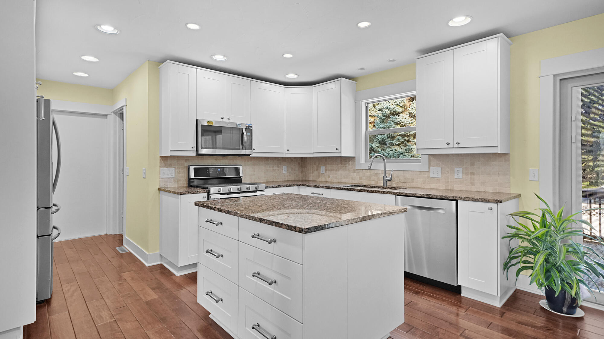 1046 Alden Court Holland MI 49423