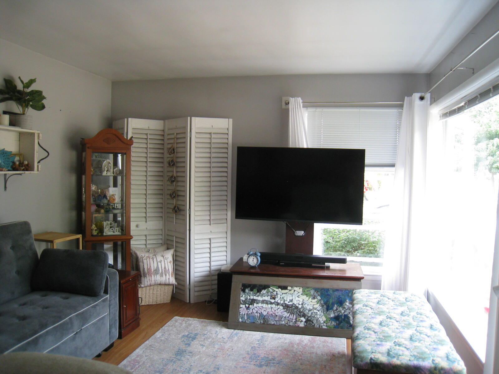 1049 W Summit Avenue Muskegon MI 49441