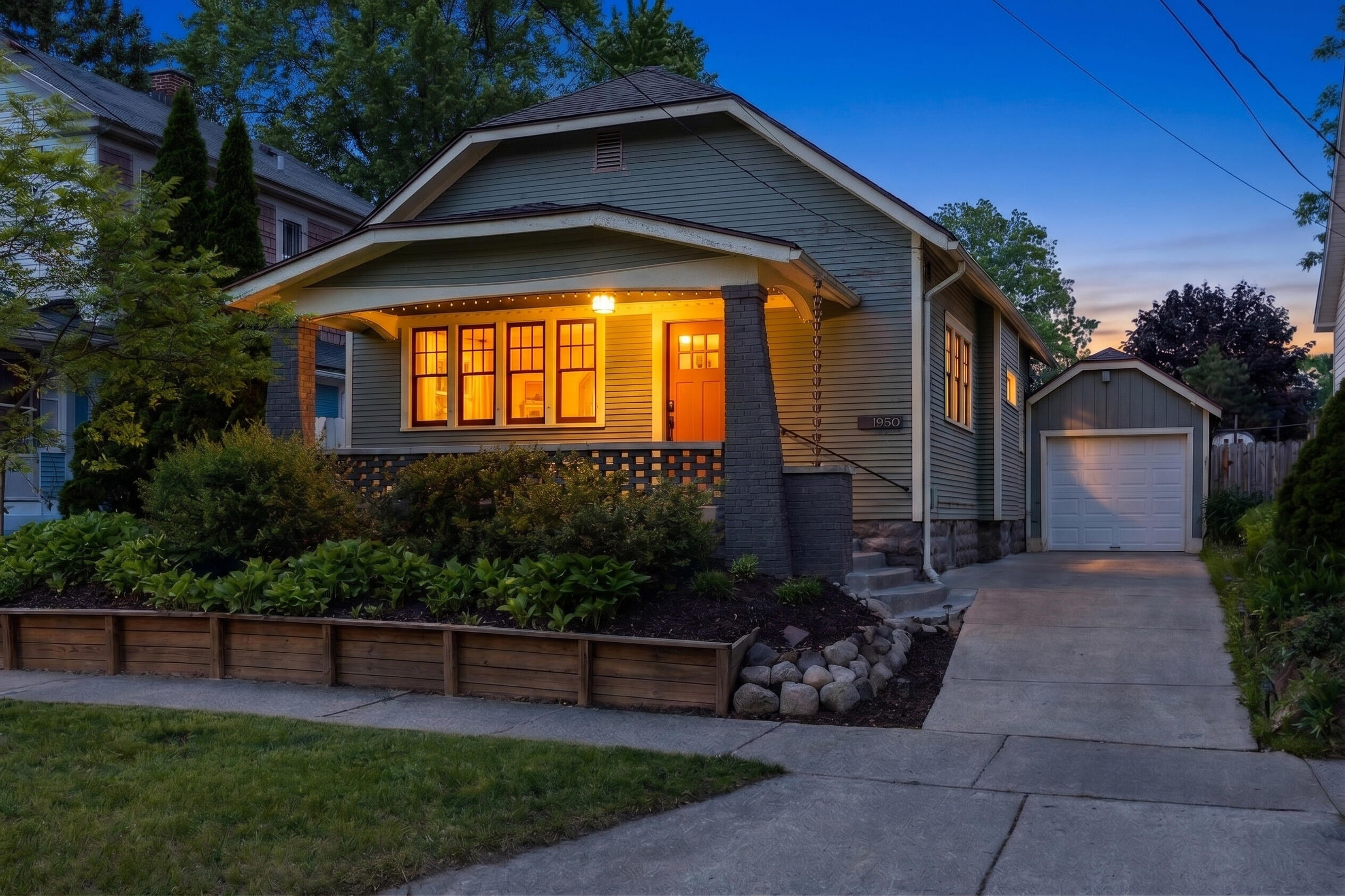 1950 Lafayette Avenue NE Grand Rapids MI 49505