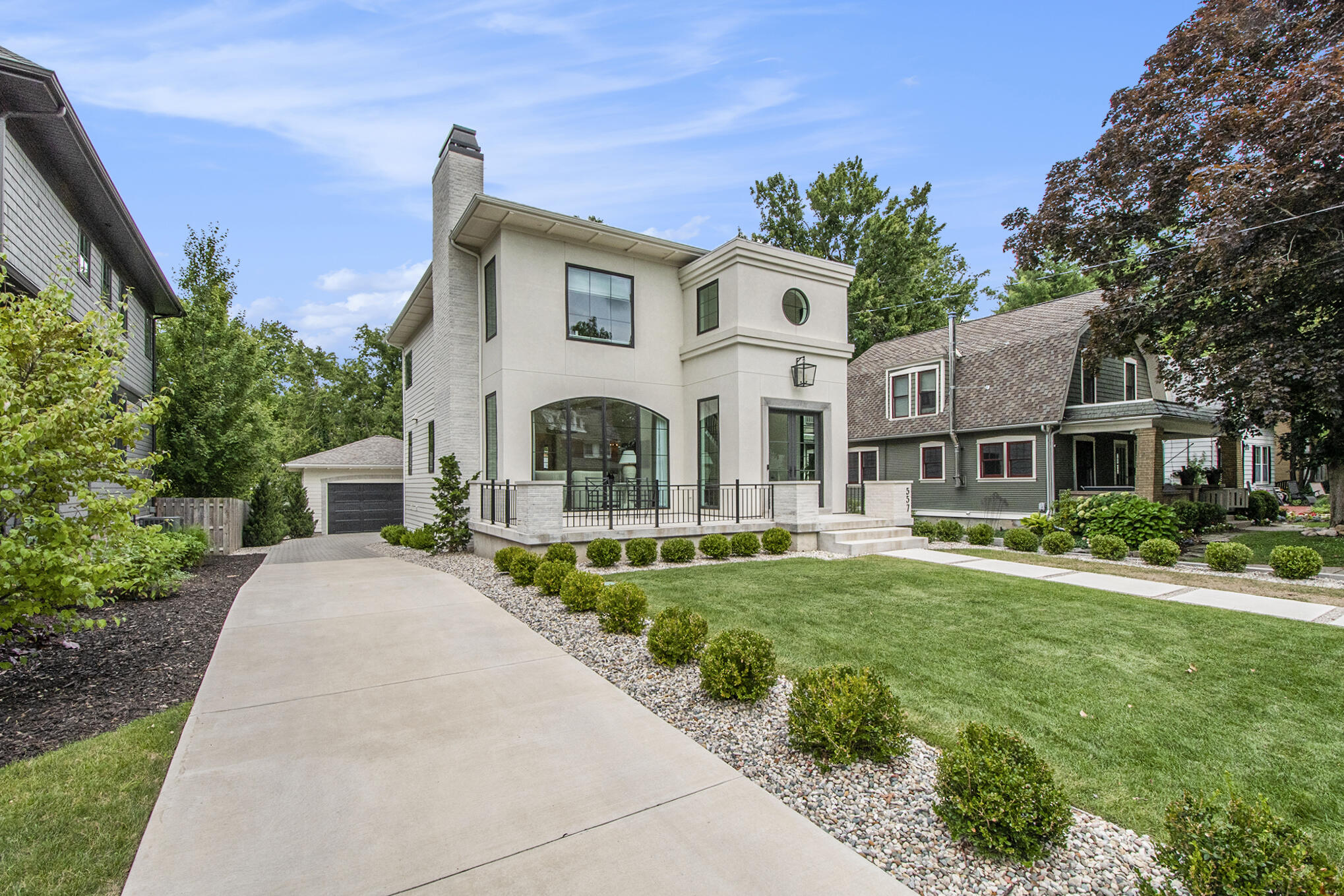 557 Greenwood Avenue SE East Grand Rapids MI 49506
