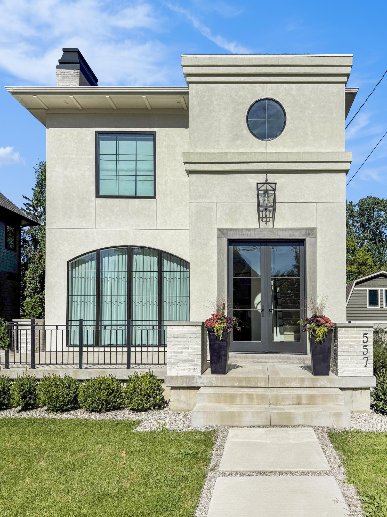 557 Greenwood Avenue SE East Grand Rapids MI 49506