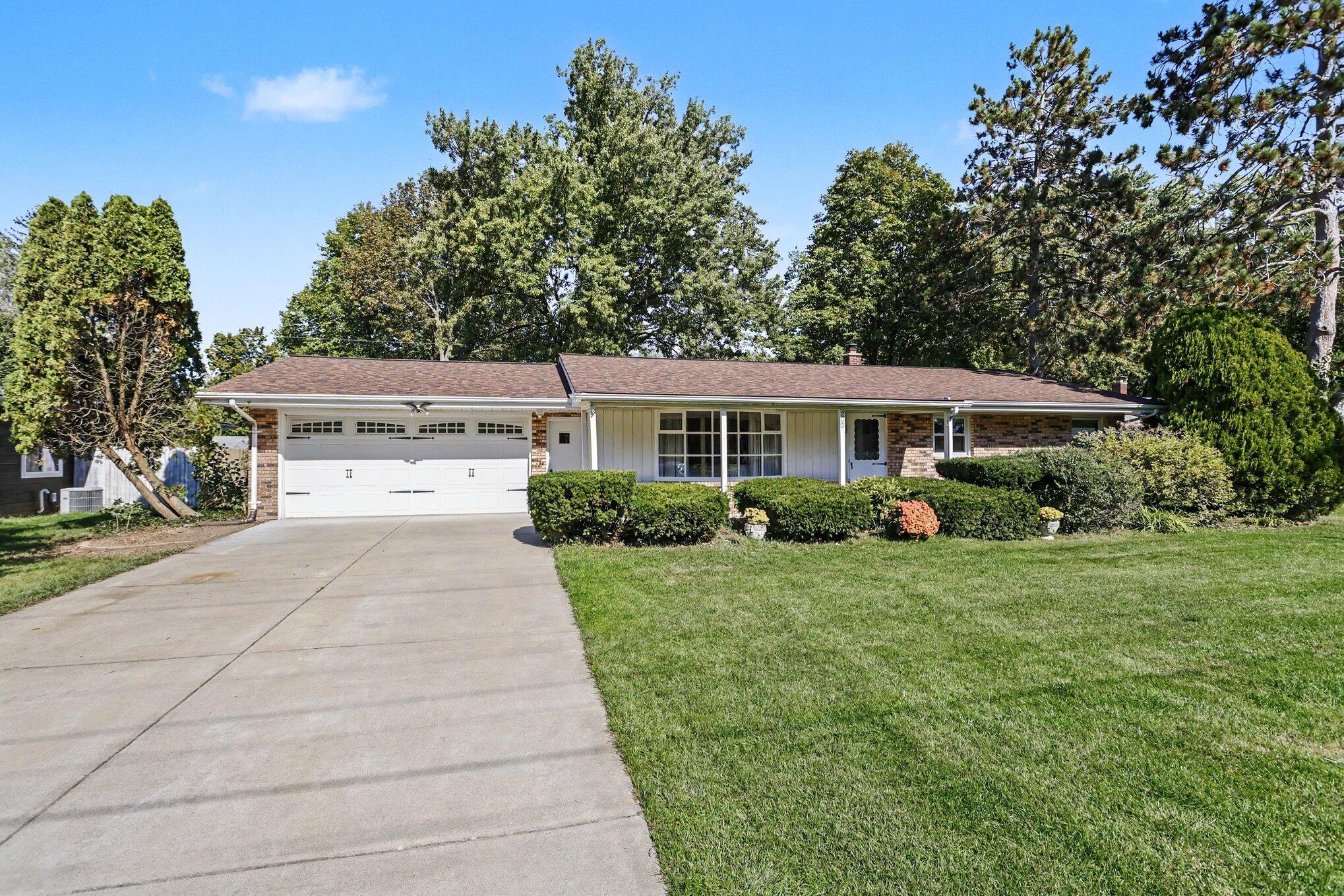 205 Jakway Avenue Benton Harbor MI 49022