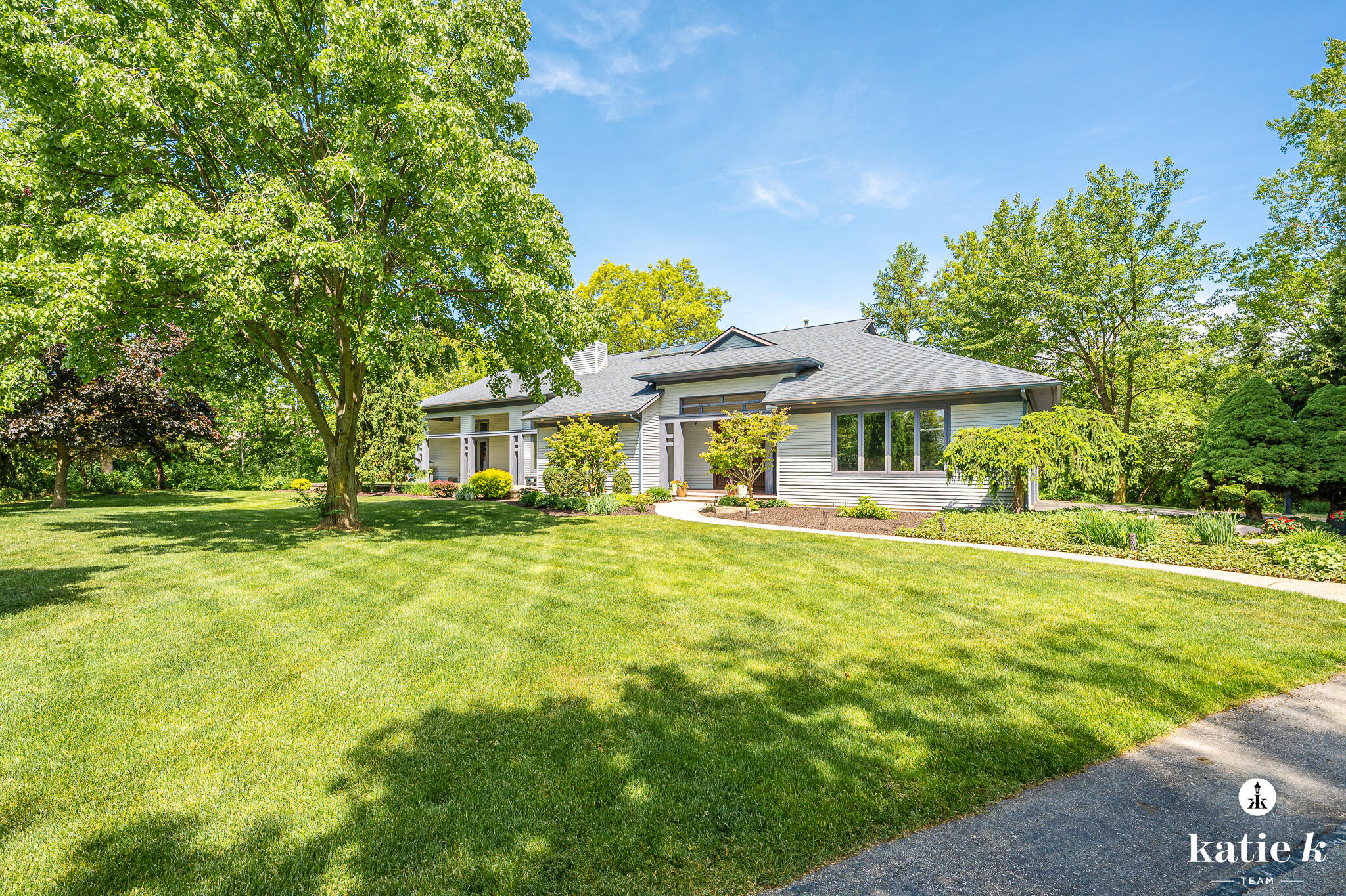 1055 Bradford Hollow Lane NE Grand Rapids MI 49525