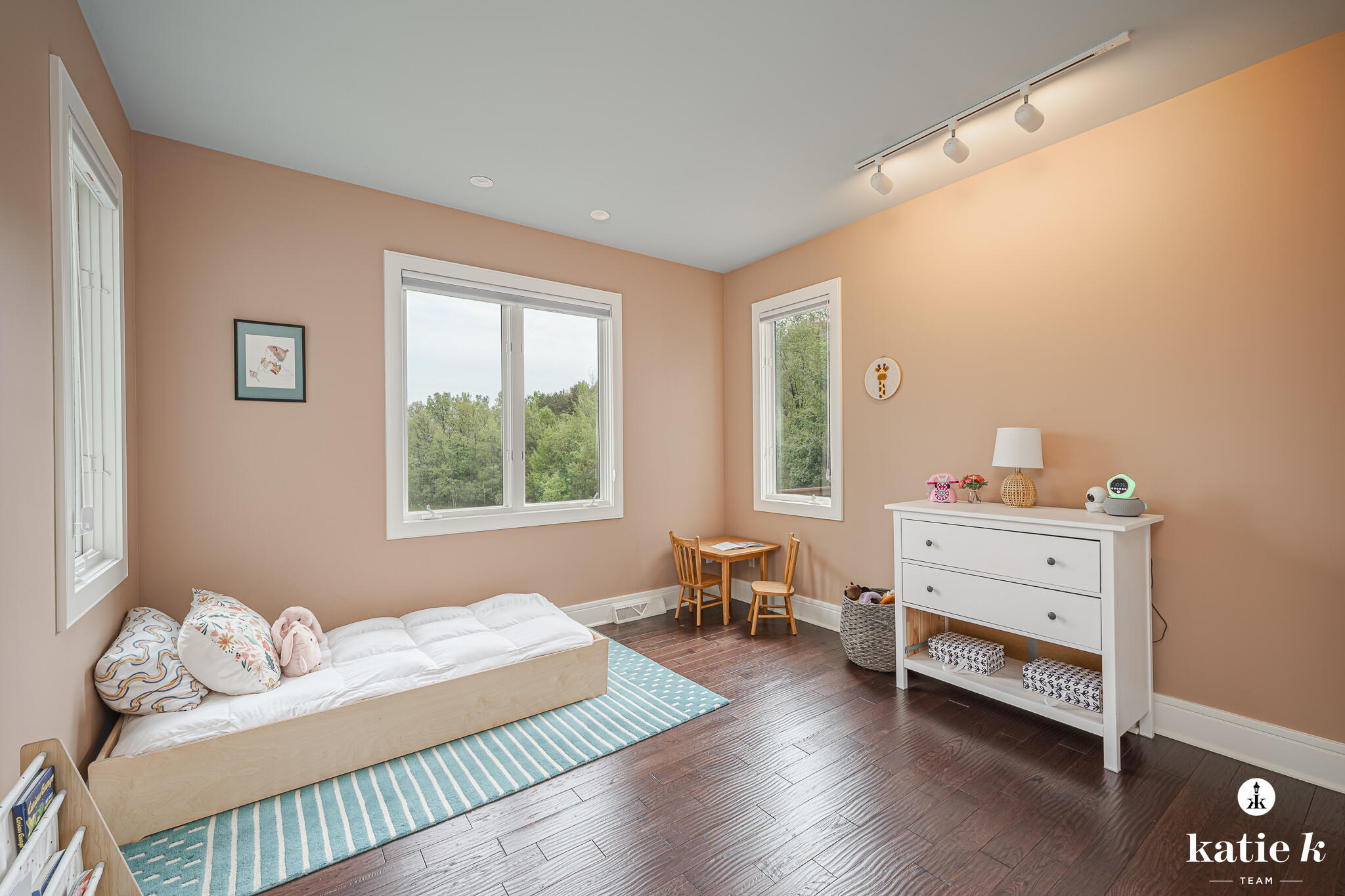 1055 Bradford Hollow Lane NE Grand Rapids MI 49525