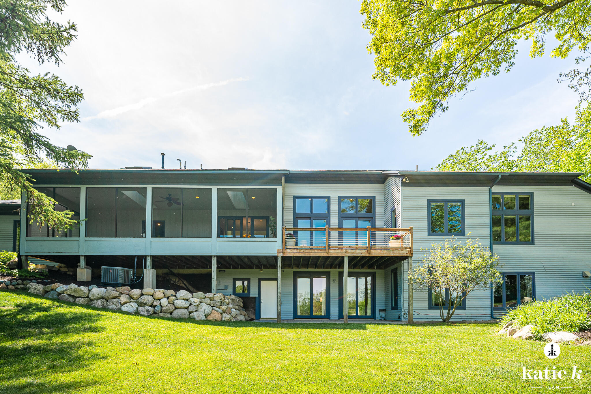 1055 Bradford Hollow Lane NE Grand Rapids MI 49525