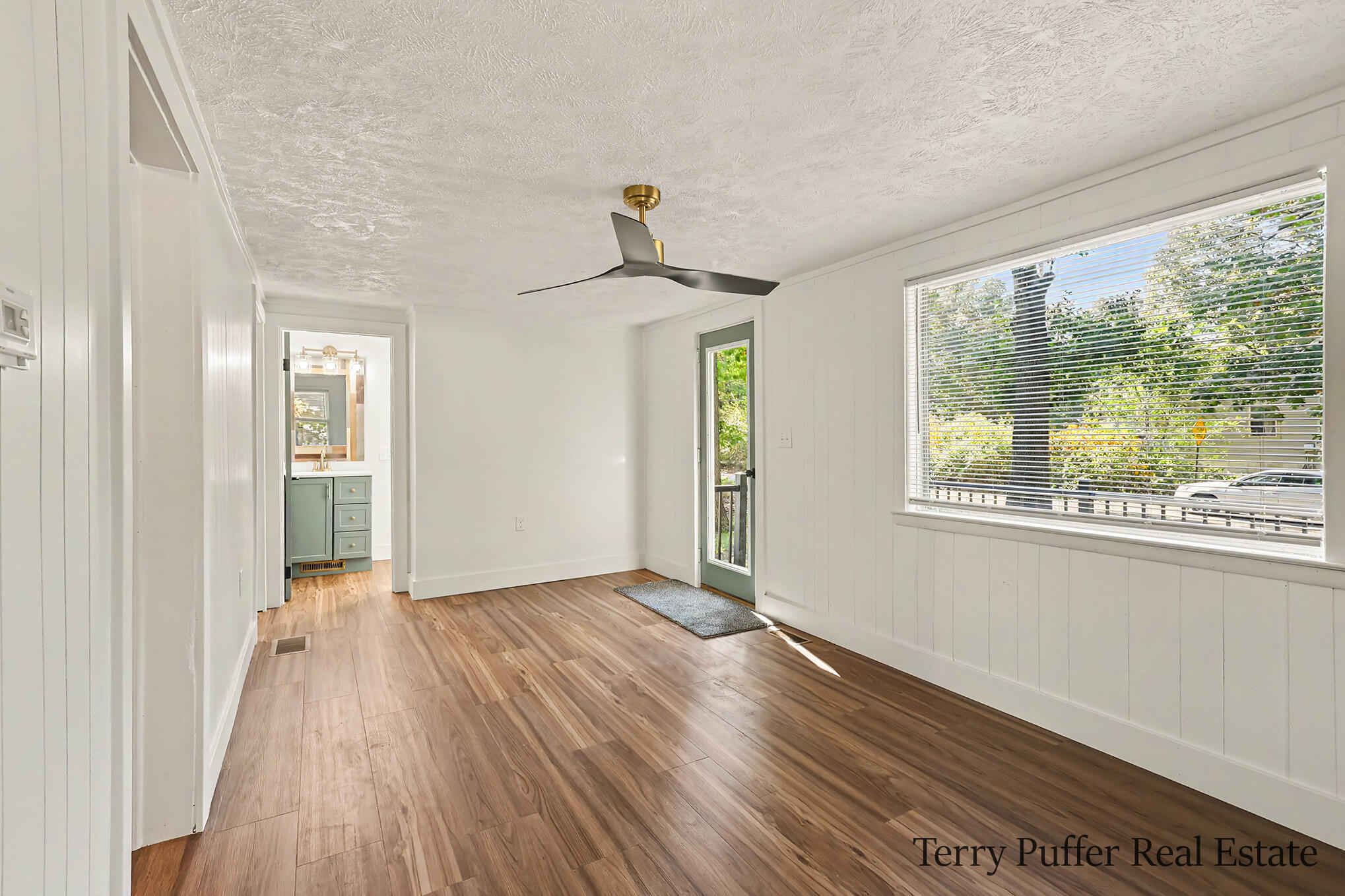 2826 Debaker Road Muskegon MI 49444